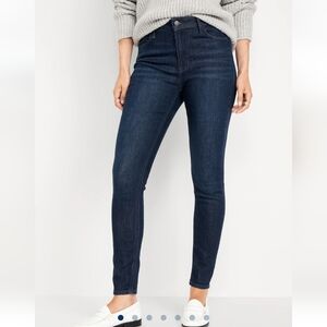 NWT Old Navy High-Rise Wow Super Skinnu Dark Blue Jeans